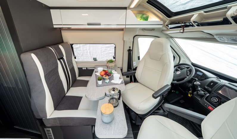 MC LOUIS MENFYS S-LINE PRESTIGE 4 full