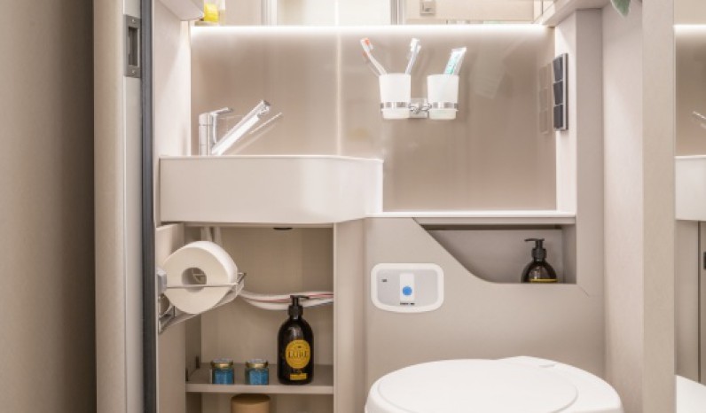 HYMER TRAMP S695 full