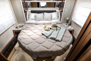 MOBILVETTA K YACHT TEKNO LINE 64 full