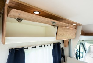 BAVARIA T626D NOMADE full