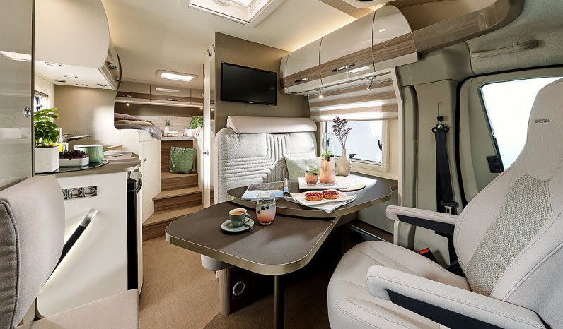 BURSTNER TRAVEL VAN T590G full