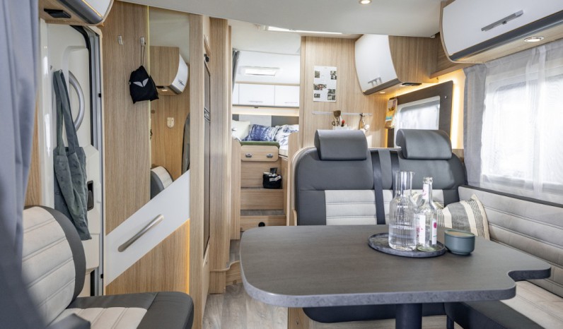 SUNLIGHT T 68 ADVENTURE EDITION PAVILLON full