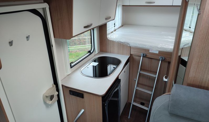 Camping-car Van CARADO V132 Edition 15 – modèle 2022 full
