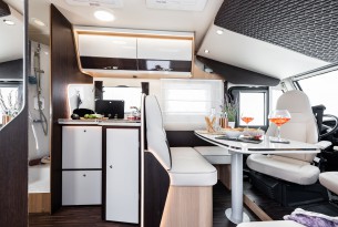 MC LOUIS NEVIS 273 MATIC full