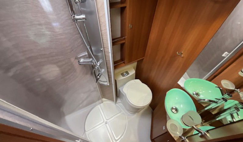 FLEURETTE DISCOVER / MOINS DE 6.5M / BOITE AUTO full