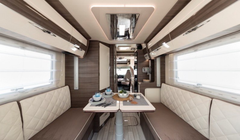 MC LOUIS NEVIS 881 full