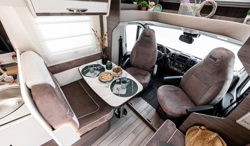 MC LOUIS MC4 870 PAVILLON full