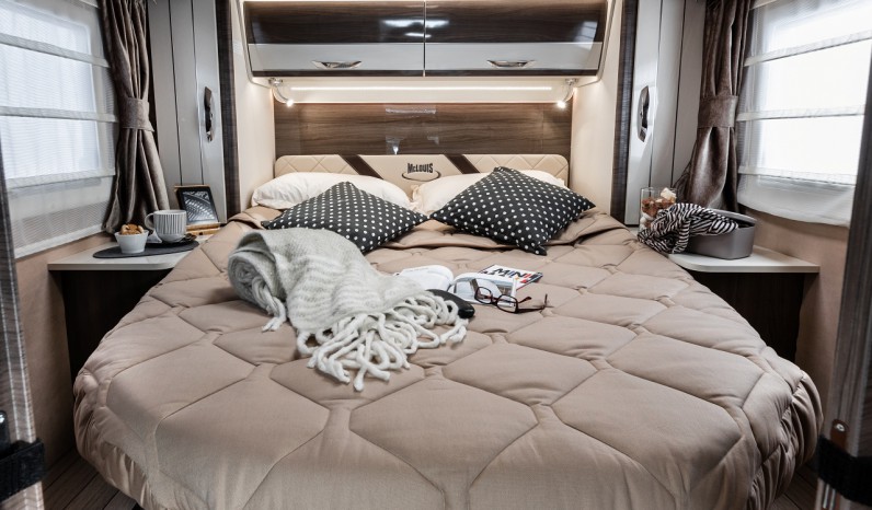 MC LOUIS MC4 870 PAVILLON full