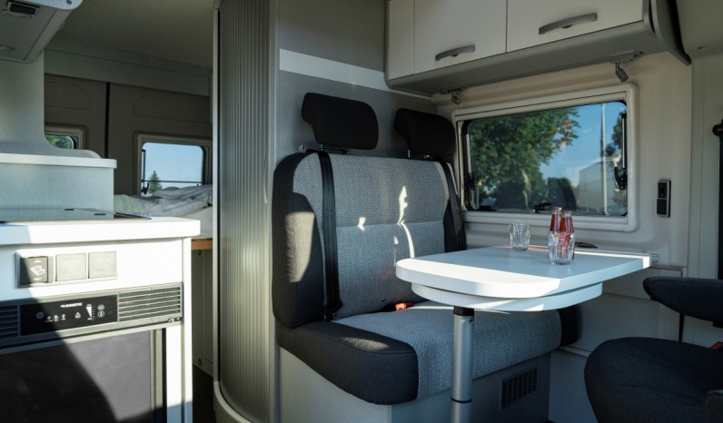 HYMER CAMPERVAN GRAND CANYON S CROSSOVER 4x4 full