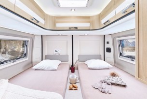 CAMPEREVE MAGELLAN 746 LIMITED full