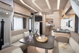 RAPIDO 696F ULTIMATE LINE full