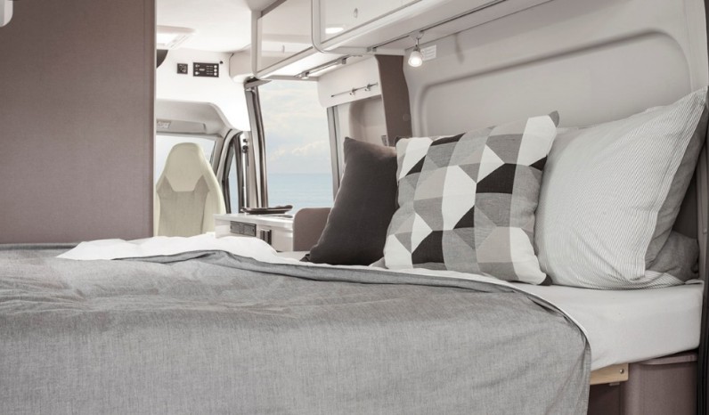 FOURGON ETRUSCO 4 COUCHAGES TOIT RELEVABLE full