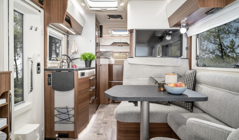 HYMER B-MC I600 full