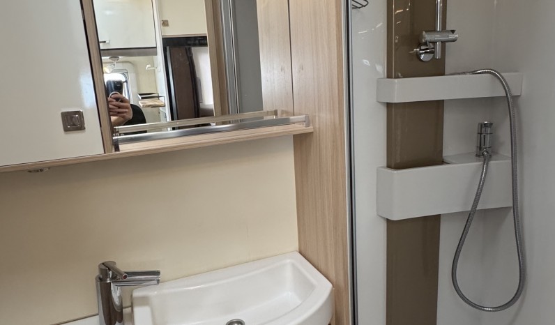 Bürstner lyseo classic TD 744 full