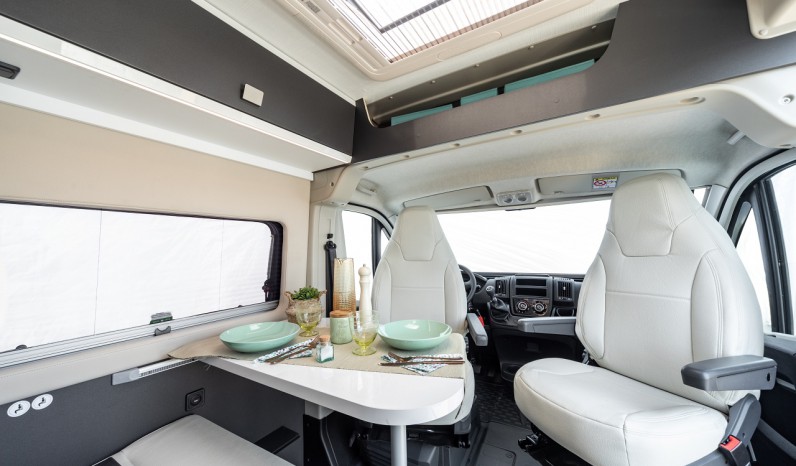 MC LOUIS MENFYS PLUS 3 MAXI full