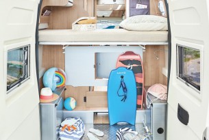 CAMPEREVE MAGELLAN FAMILY VAN full