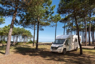 BAVARIA T720FGJ full