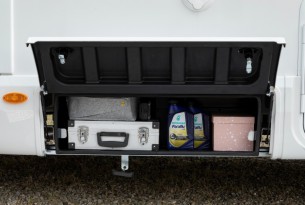 MC LOUIS NEVIS 322 S full