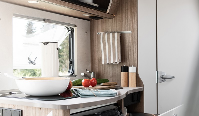 CARADO T 447 CLEVER EDITION PAVILLON full