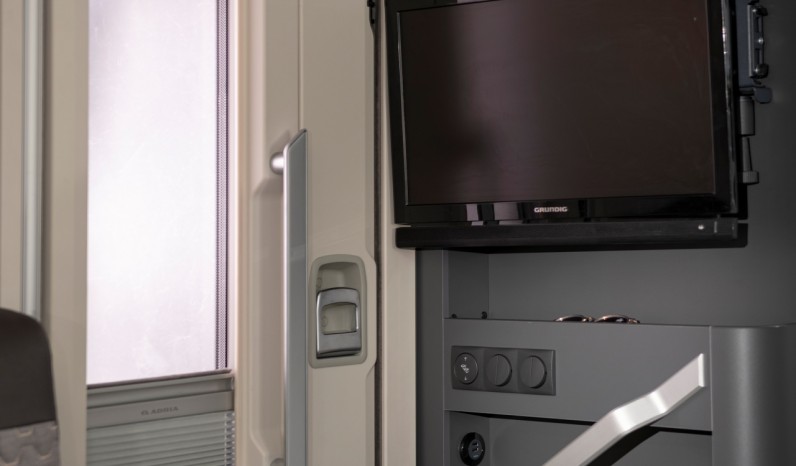 ADRIA MATRIX SUPREM 670 DC PAVILLON full