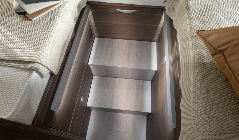 ADRIA MATRIX SUPREM 670 DC PAVILLON full