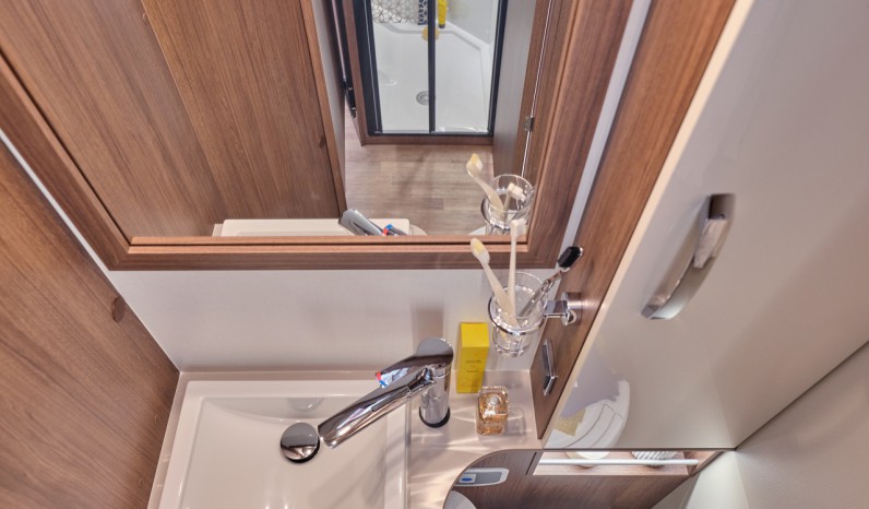 FLEURETTE DISCOVER 74 LJG full