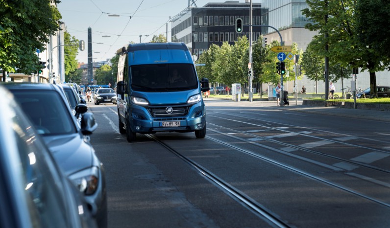 HYMER CAMPERVAN GRAND CANYON full