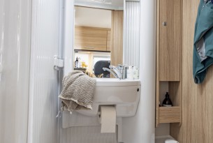 SUNLIGHT V 60 ADVENTURE EDITION full