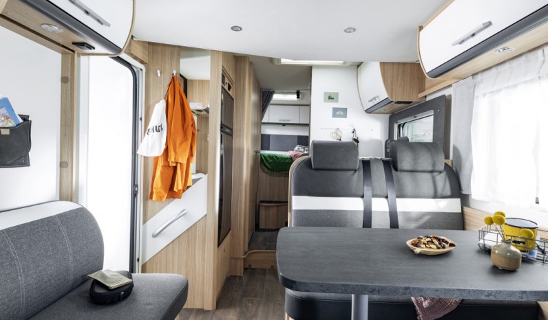 SUNLIGHT T 68 ADVENTURE EDITION PAVILLON full