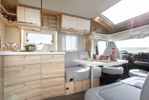 Eura  Mobil Contura 766QB full