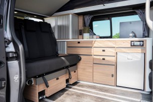 BAVARIA MINICAMP 490BC full