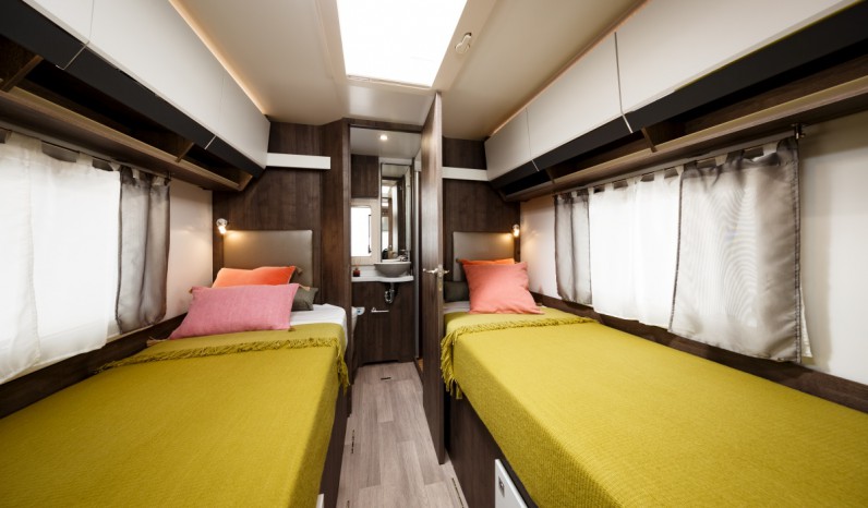 BENIMAR AMPHITRYON 957 full