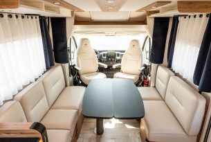 BAVARIA T696D NOMADE full