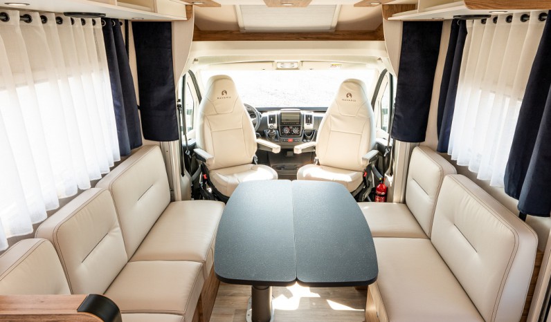 BAVARIA T696D NOMADE full