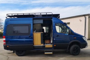 Mercedes-Benz Sprinter full