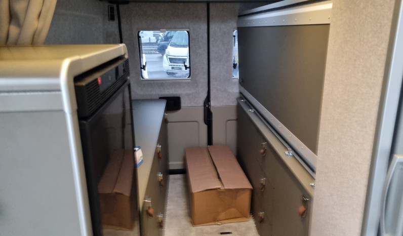 HYMER CAMPERVAN YELLOWSTONE full