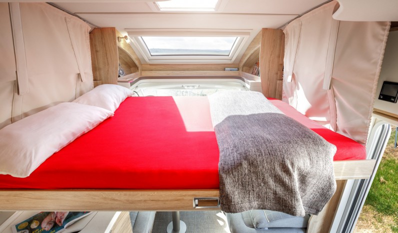 Eura  Mobil Contura 766QB full