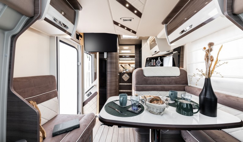 MC LOUIS MC4 870 PAVILLON full