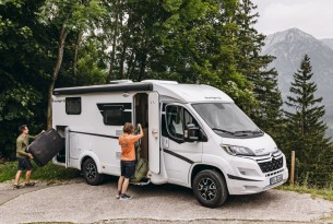 SUNLIGHT V 60 ADVENTURE EDITION full