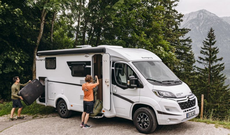 SUNLIGHT V 60 ADVENTURE EDITION full