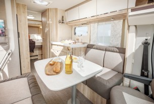 Eura  Mobil Contura 716EB full