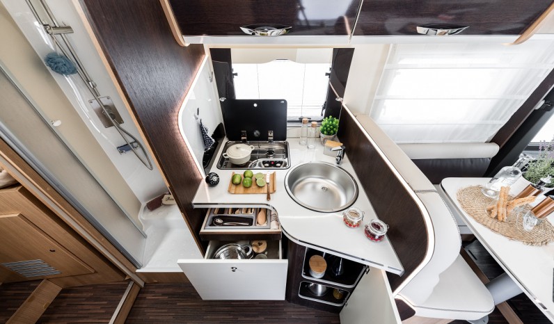 MC LOUIS NEVIS 273 MATIC full