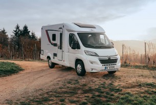 BURSTNER NEXXO VAN T590G full