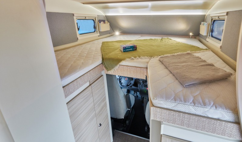 Eura  Mobil Contura 766QB full