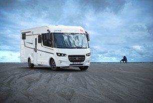 Eura Mobil V635HB full