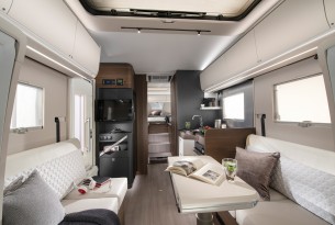 ADRIA CORAL SUPREM 670 DL full