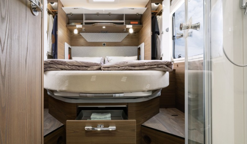 HYMER B-ML 880 full