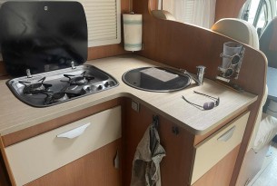 camping car pilote P670 aventura full