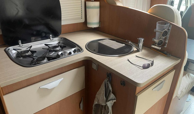 camping car pilote P670 aventura full