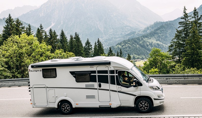 SUNLIGHT V 66 ADVENTURE EDITION full